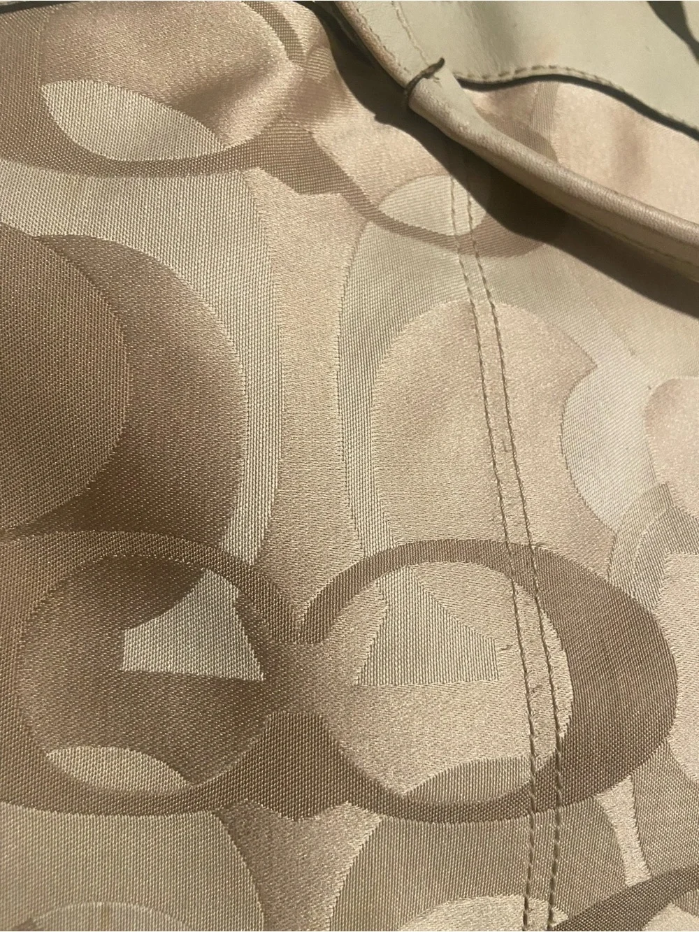 Authentic Coach Signature C Monogram Tote / Shoulder Bag (Style M1120-F18626)